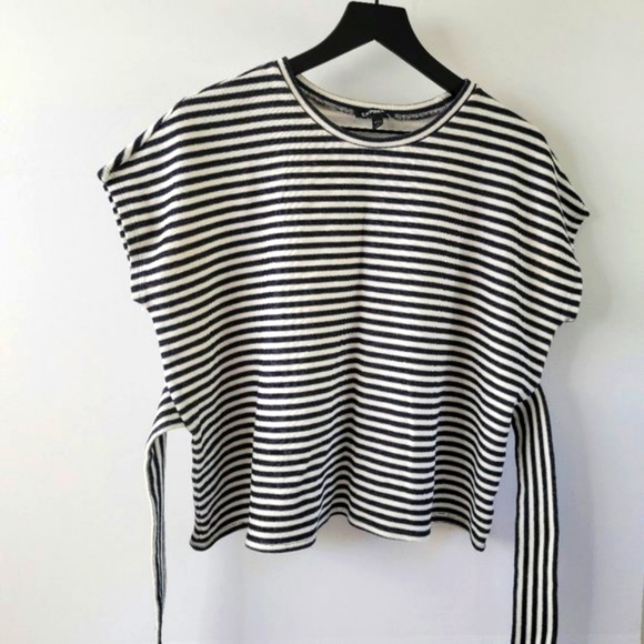 Express Waist Tie Striped Cap Short Sleeves Crew Neck Women's Blouse Size M - Picture 2 of 6